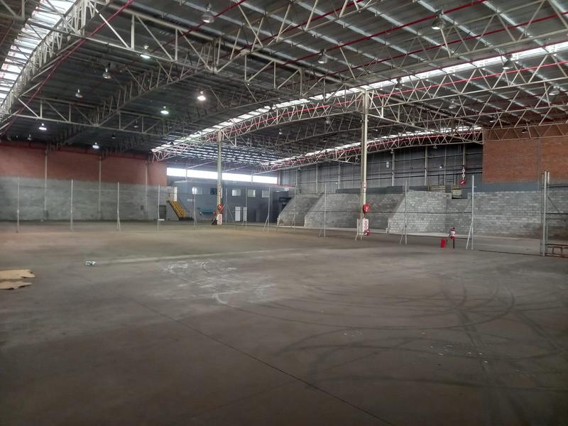 To Let commercial Property for Rent in Uitenhage Eastern Cape